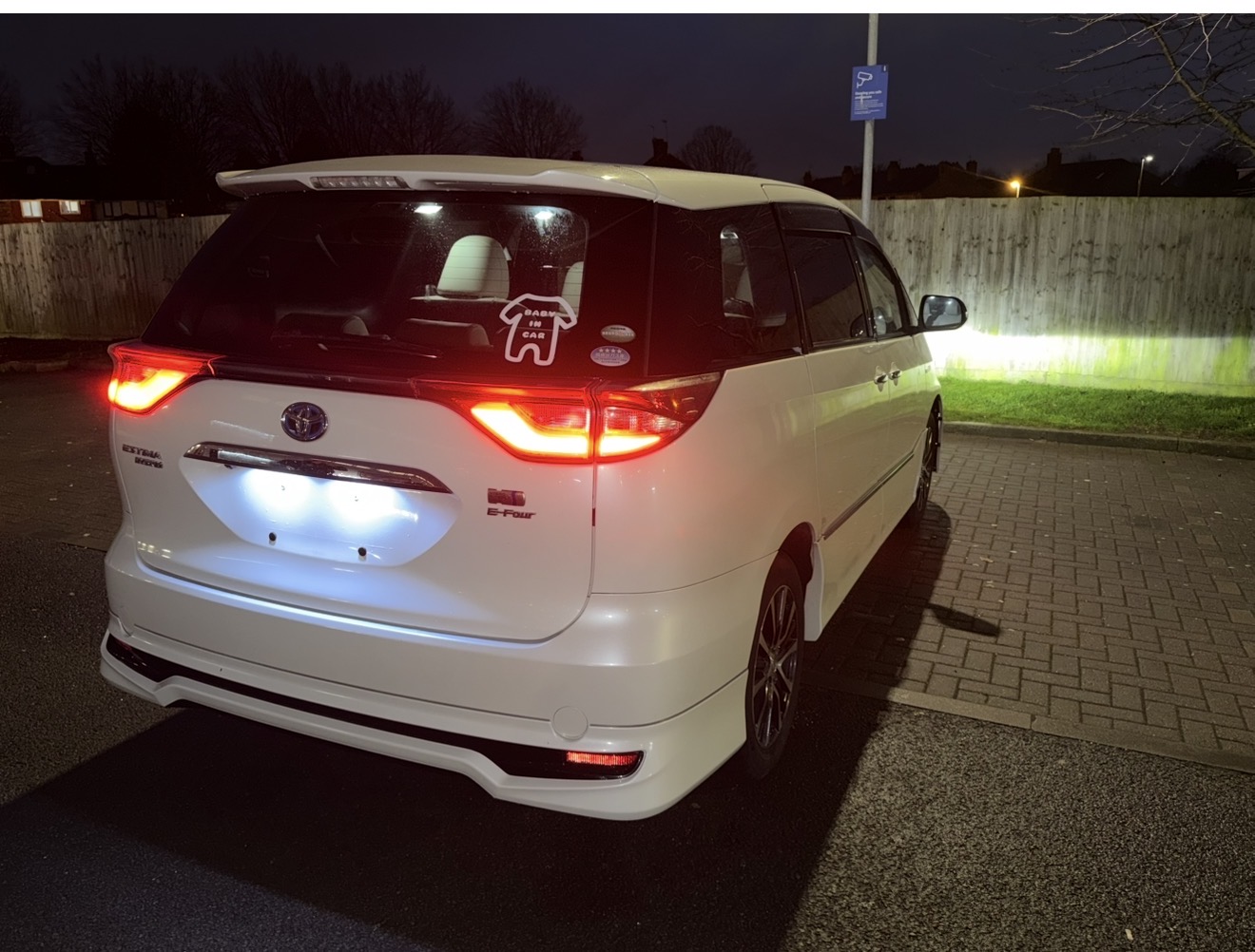 Used Toyota Estima 2017 for sale - 77056548: Photo 15