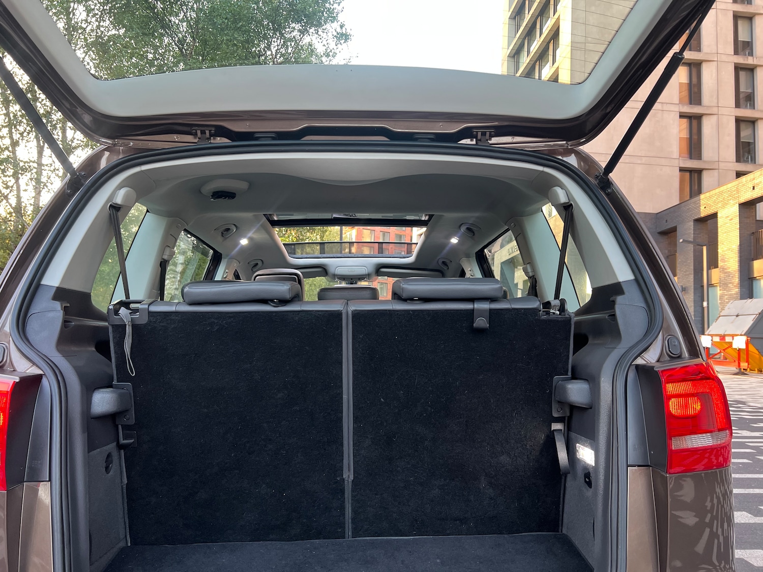 Vehicle 27