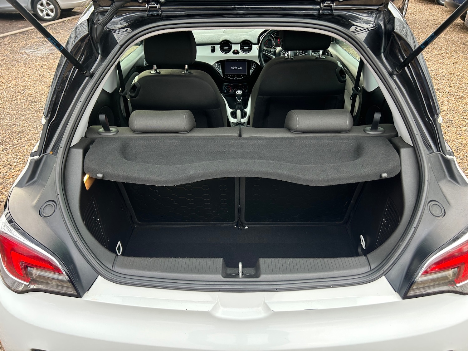 Used Vauxhall ADAM 2015 for sale - 77707106: Photo 10