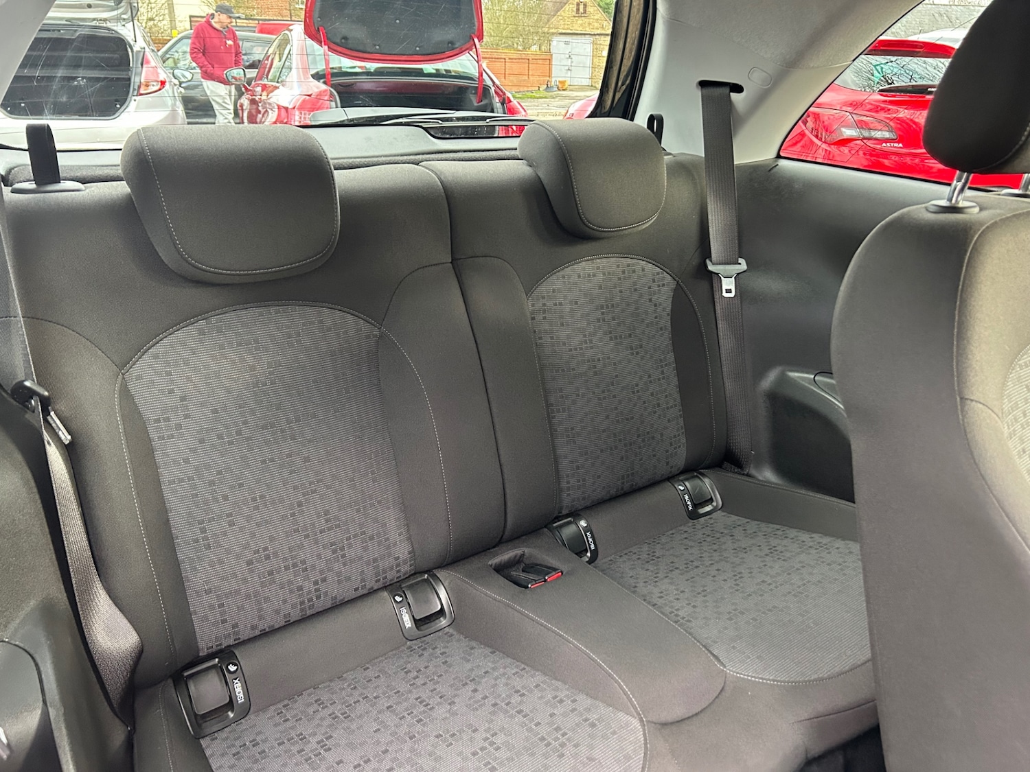 Used Vauxhall ADAM 2015 for sale - 77707106: Photo 14