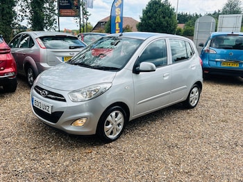 Used Hyundai i10 2013 for sale - 79081702: Photo