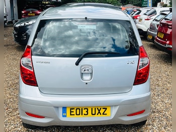 Used Hyundai i10 2013 for sale - 79081702: Photo