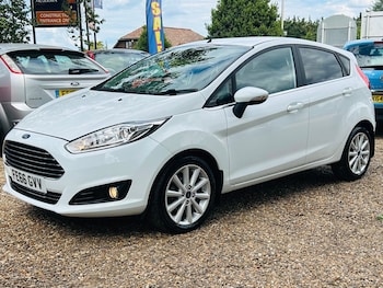 Used Ford Fiesta 2016 for sale - 79081500: Photo