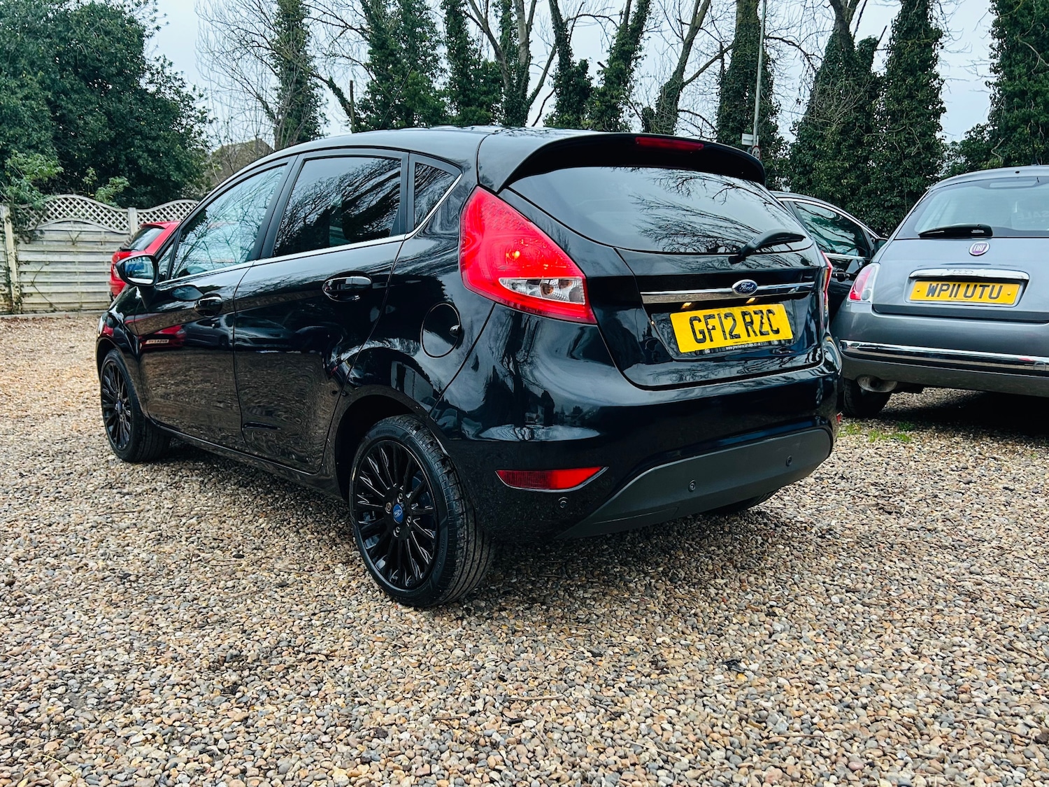 Used Ford Fiesta 2012 for sale - 77495003: Photo 2