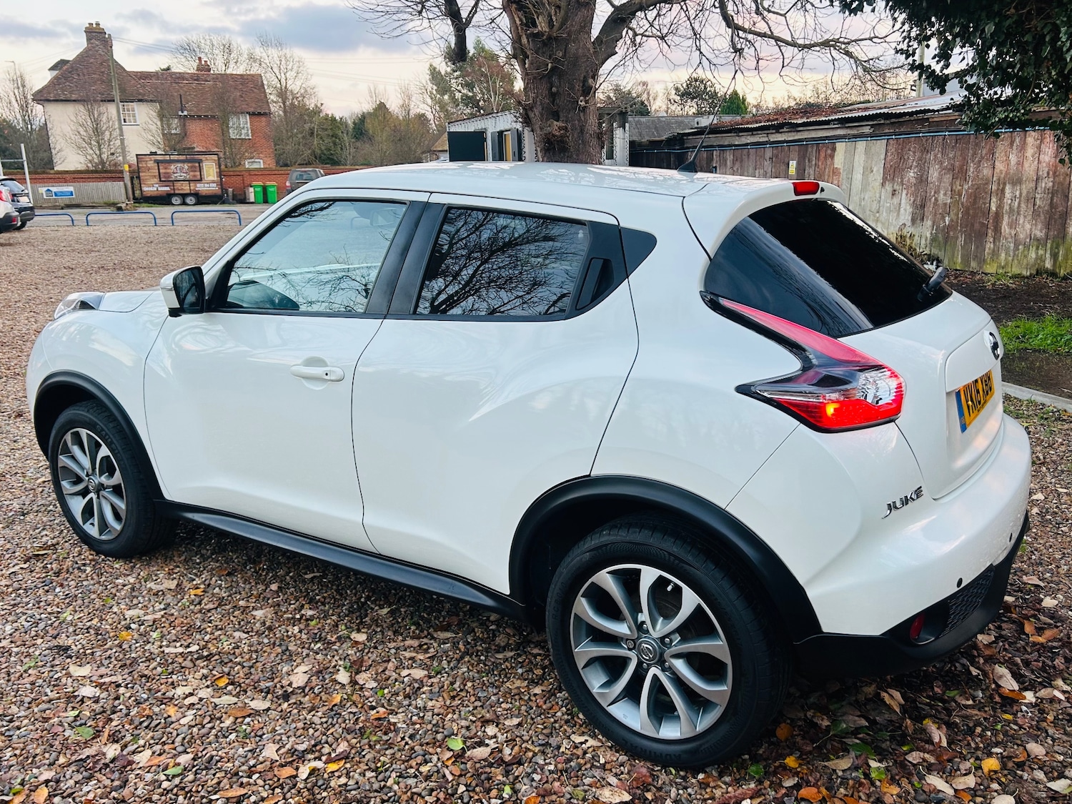 Used Nissan Juke 2016 for sale - 76941148: Photo 3