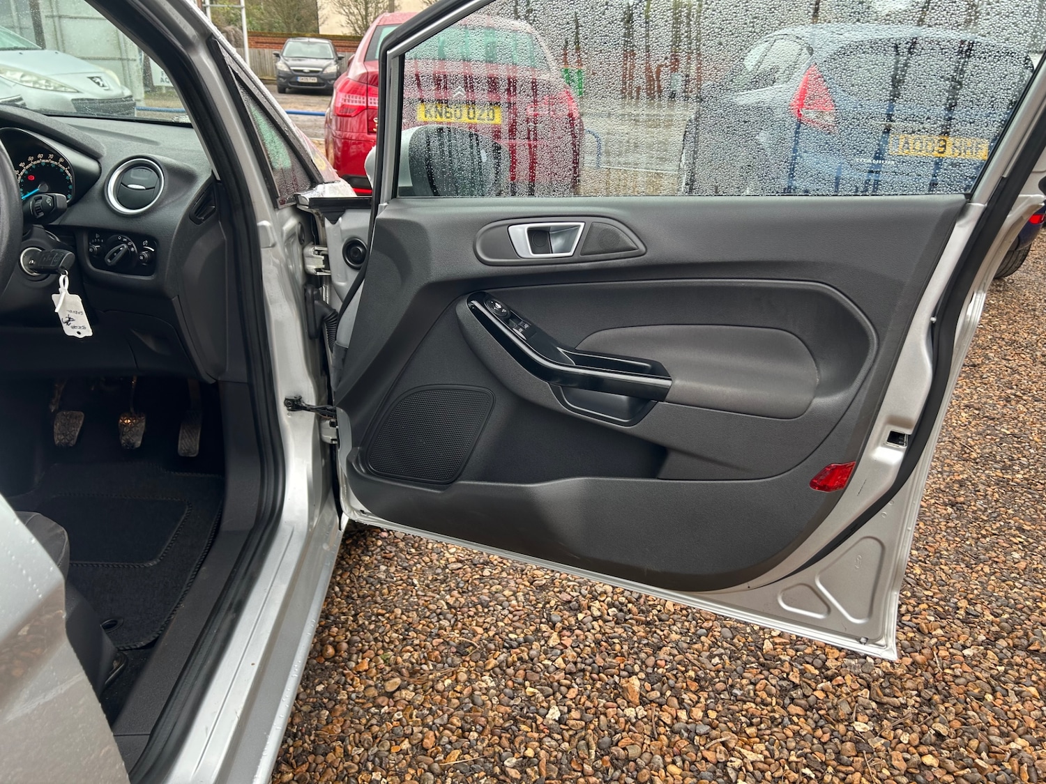 Used Ford Fiesta 2014 for sale - 77707074: Photo 16