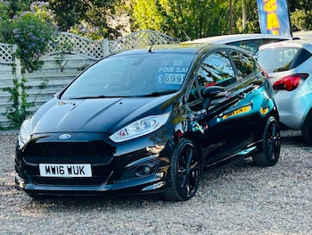 Used Ford Fiesta 2016 for sale - 78373800: Photo