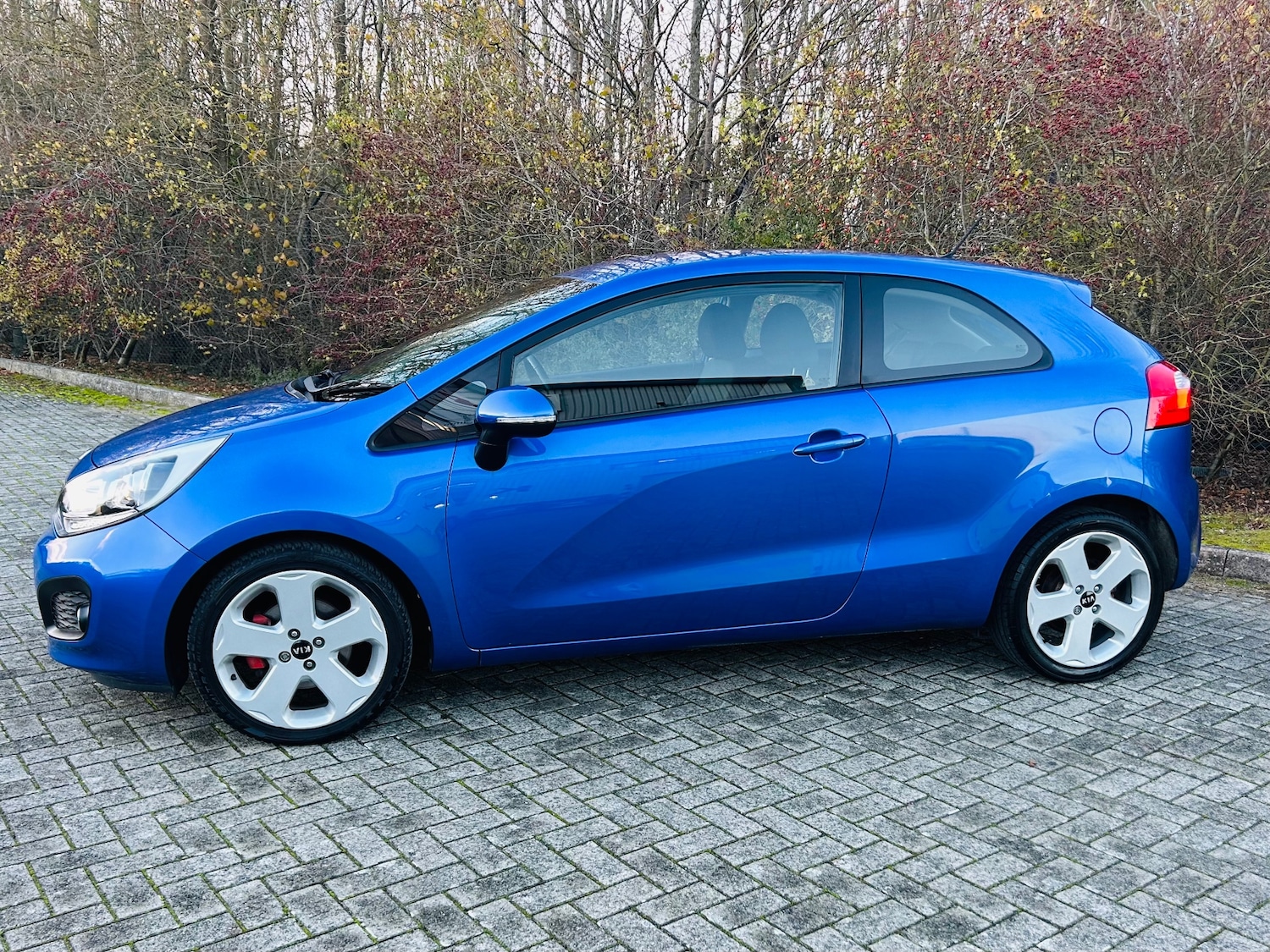 Used Kia Rio 2013 for sale - 76748008: Photo 2