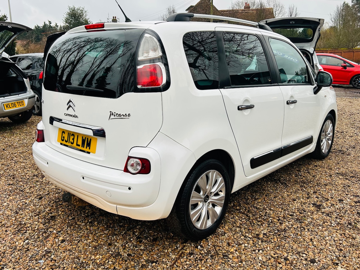 Used Citroen C3 Picasso 2013 for sale - 77409649: Photo 10