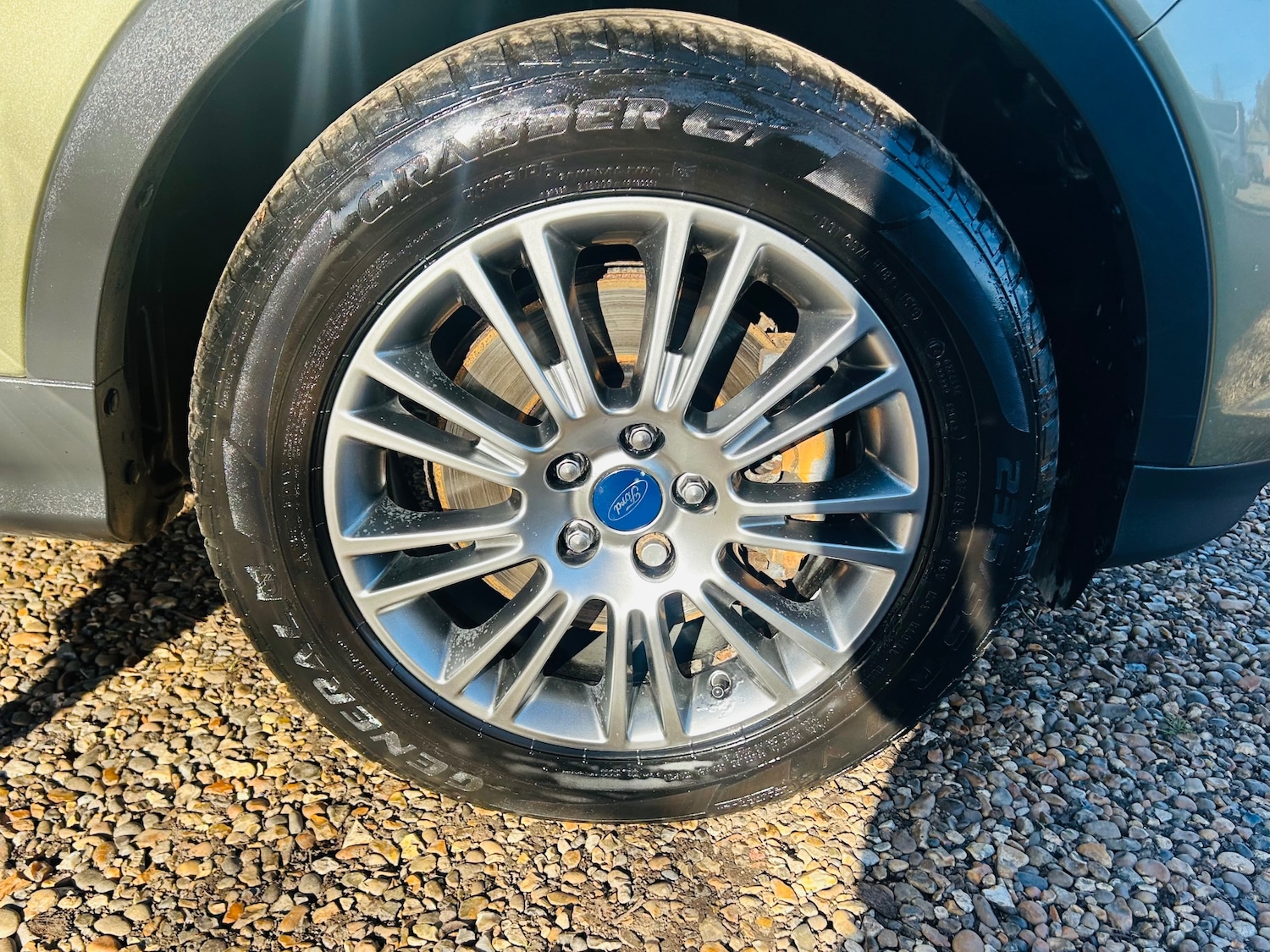 Used Ford Kuga 2013 for sale - 77717807: Photo 16