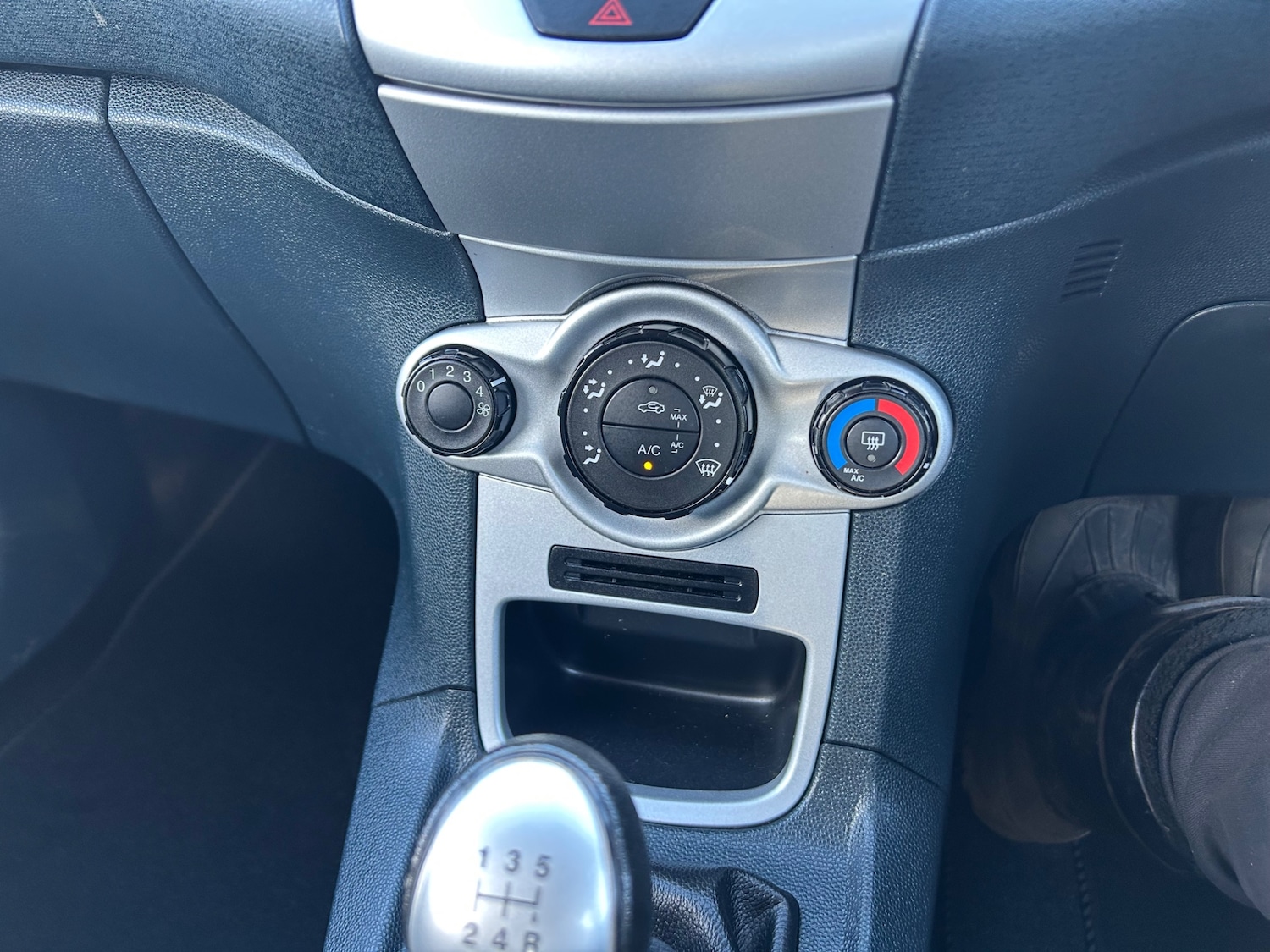 Used Ford Fiesta 2011 for sale - 77438503: Photo 20