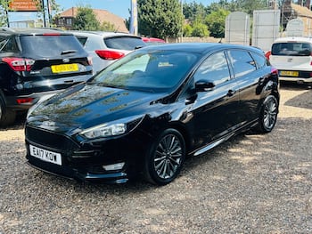Used Ford Focus 2017 for sale - 79616444: Photo