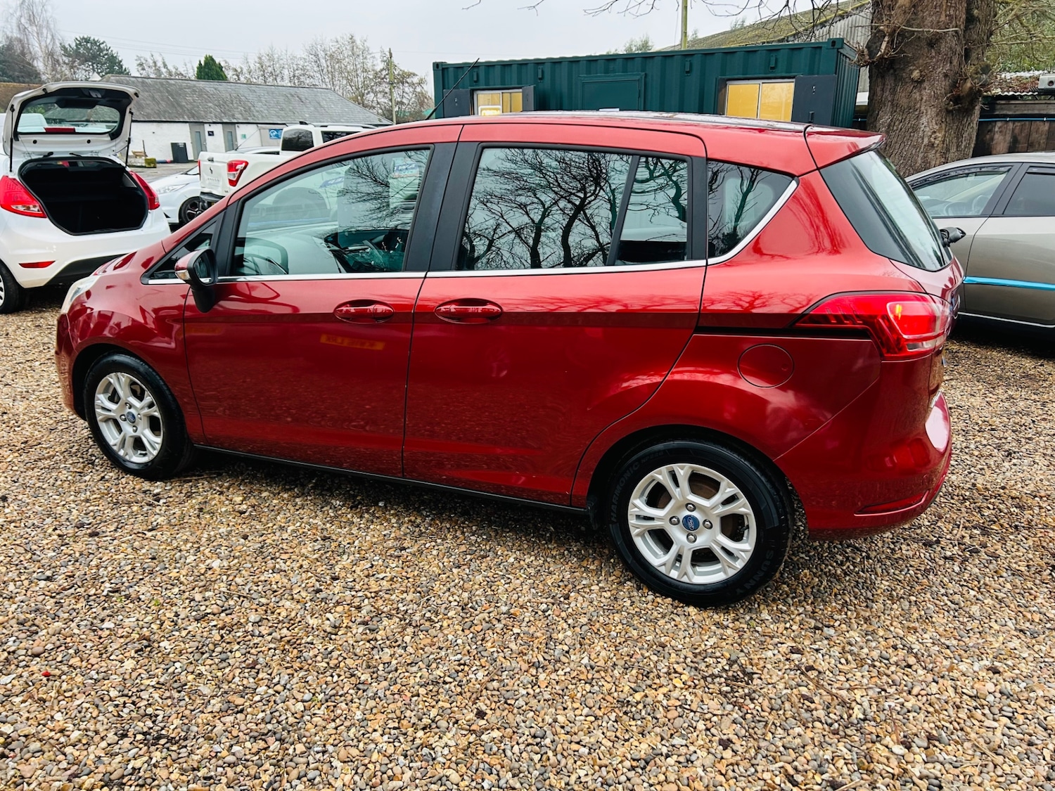 Used Ford B-MAX 2015 for sale - 77328925: Photo 2