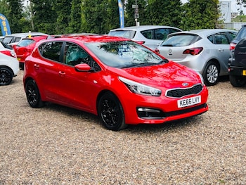 Used Kia Ceed 2017 for sale - 78523913: Photo