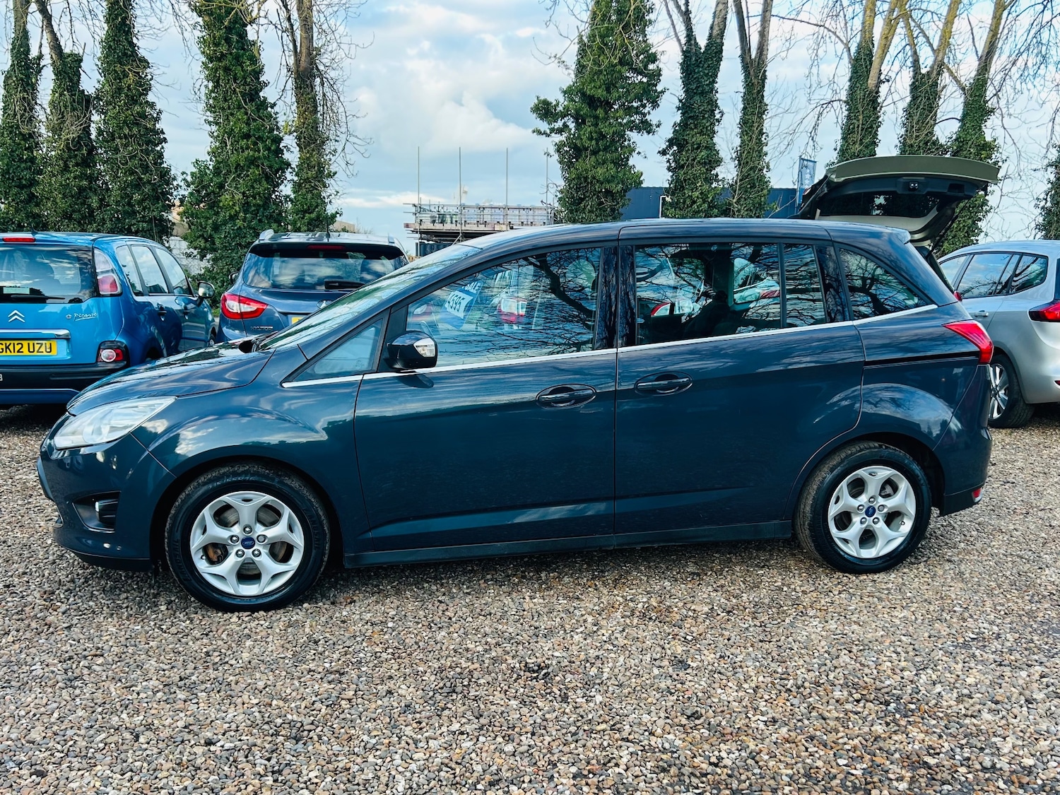 Used Ford Grand C-Max 2014 for sale - 77707354: Photo 10