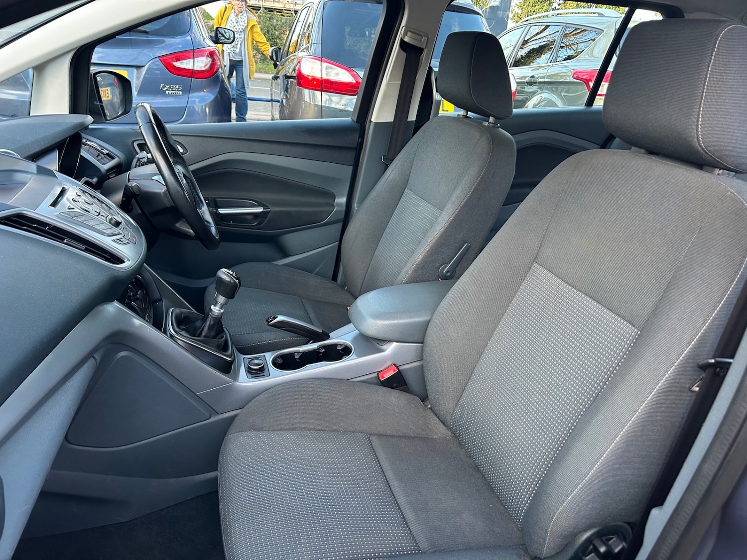 Used Ford Grand C-Max 2014 for sale - 77707354: Photo 19