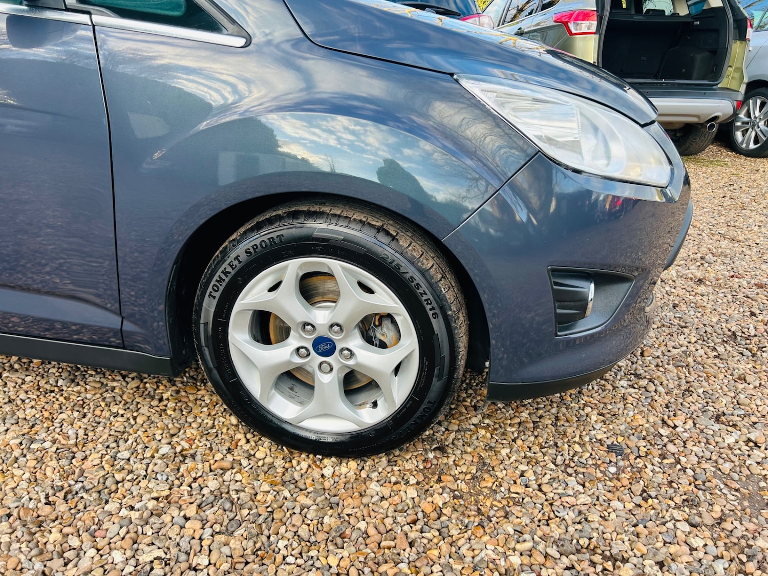 Used Ford Grand C-Max 2014 for sale - 77707354: Photo 4