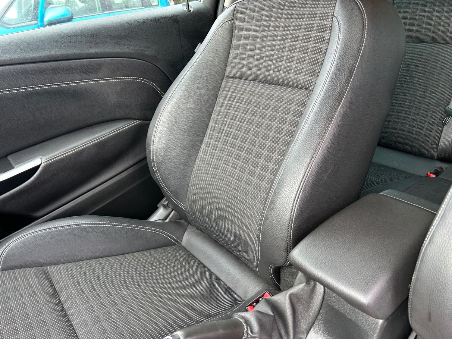 Used Vauxhall Astra GTC 2013 for sale - 77845226: Photo 16