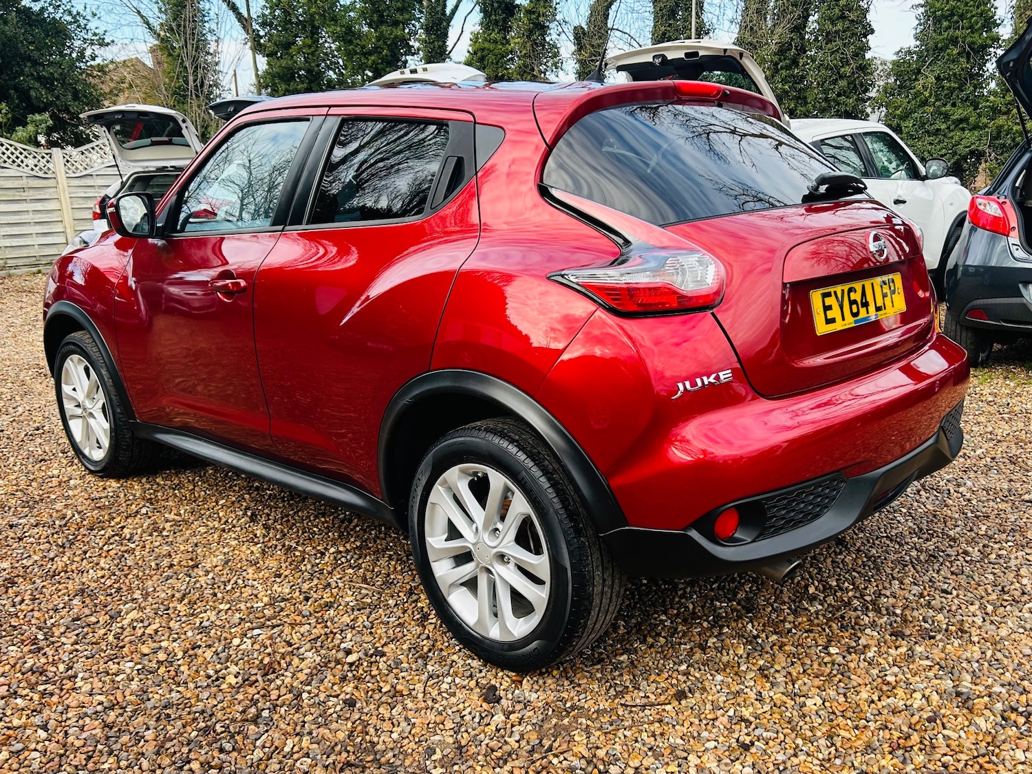 Used Nissan Juke 2014 for sale - 77241135: Photo 2