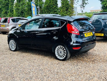 Used Ford Fiesta 2011 for sale - 78523793: Photo