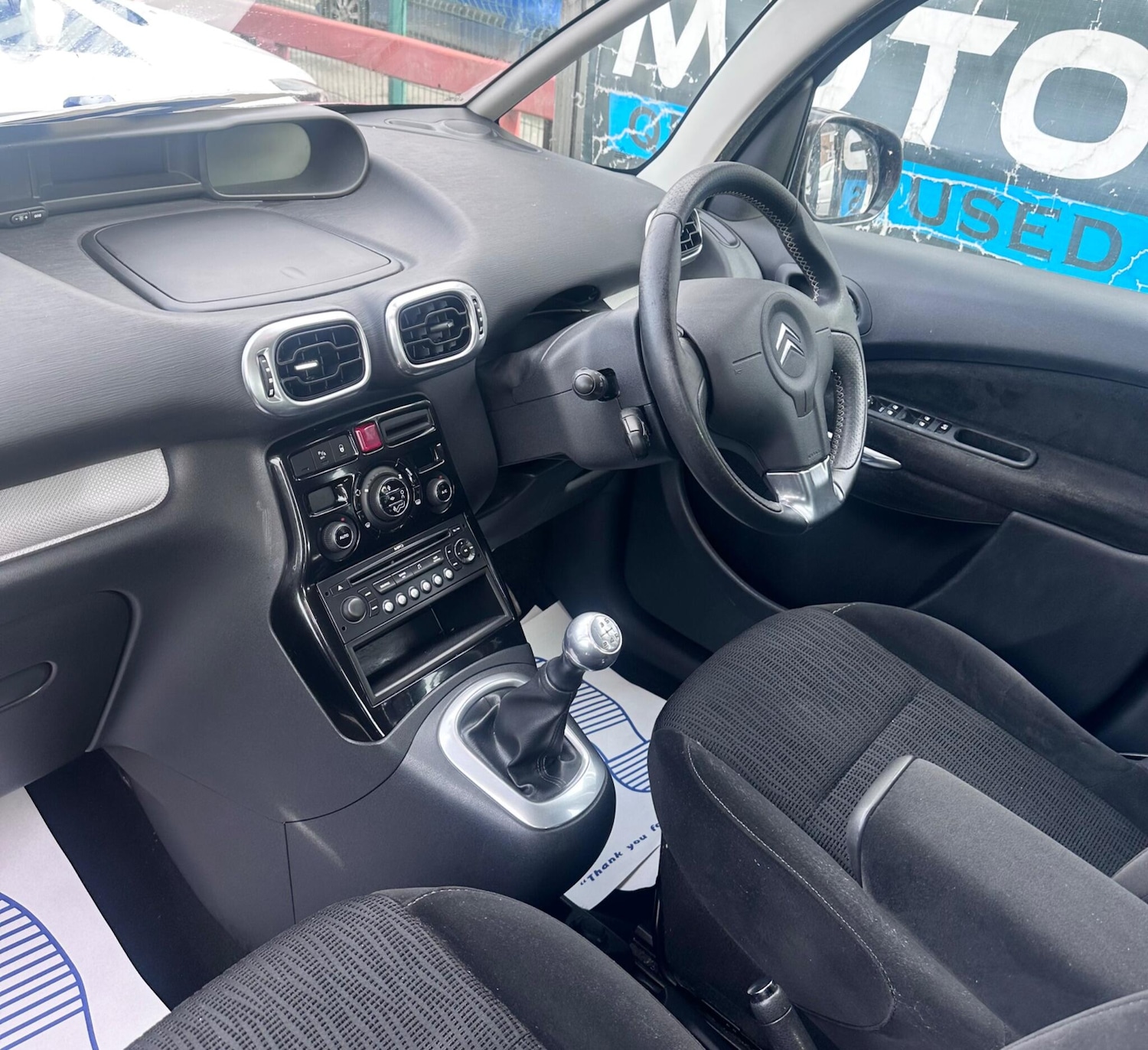 Used Citroen C3 Picasso 2009 for sale - 77633228: Photo 13