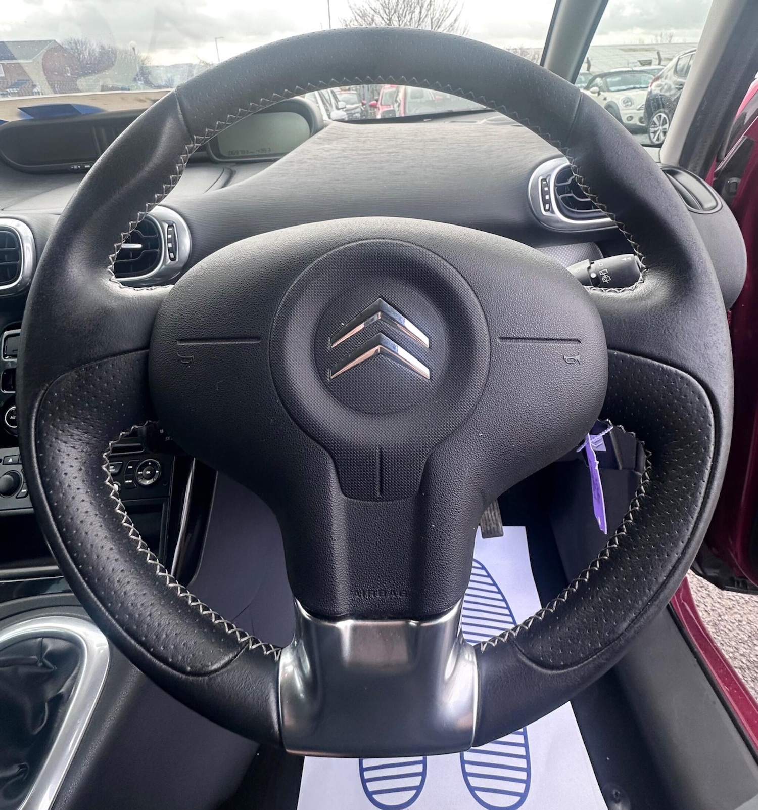 Used Citroen C3 Picasso 2009 for sale - 77633228: Photo 19