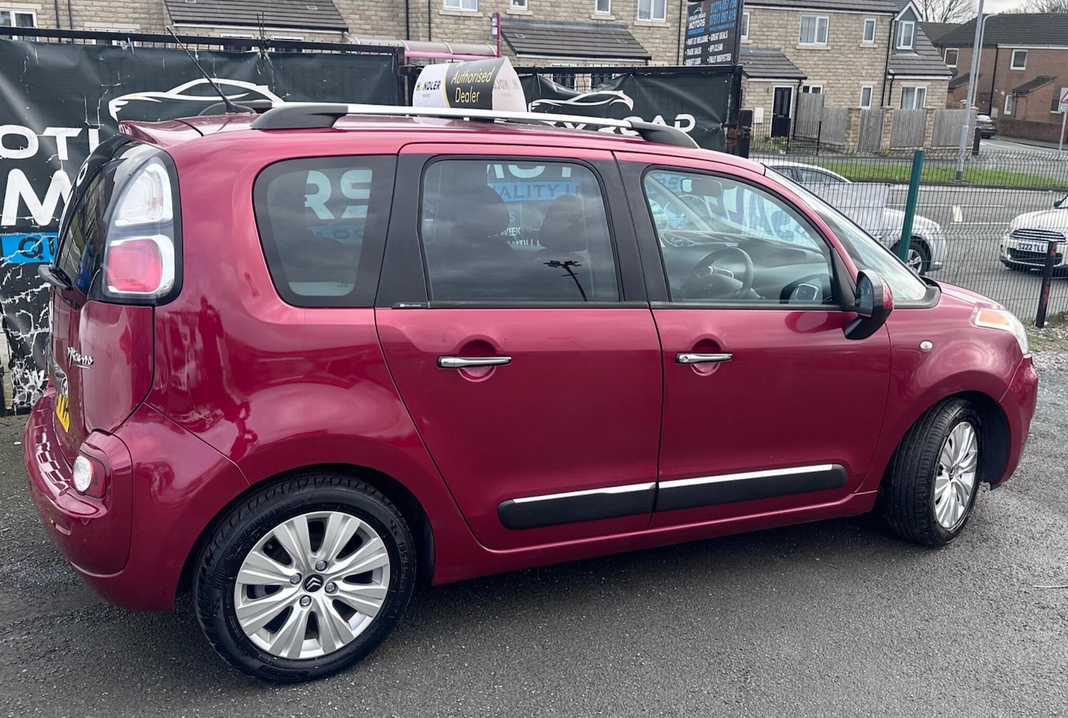 Used Citroen C3 Picasso 2009 for sale - 77633228: Photo 49