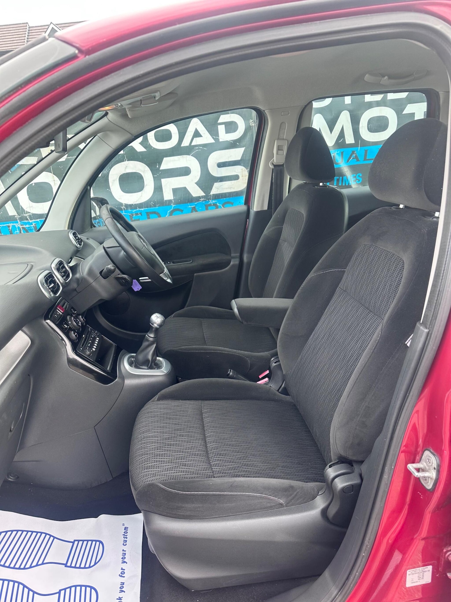 Used Citroen C3 Picasso 2009 for sale - 77633228: Photo 8