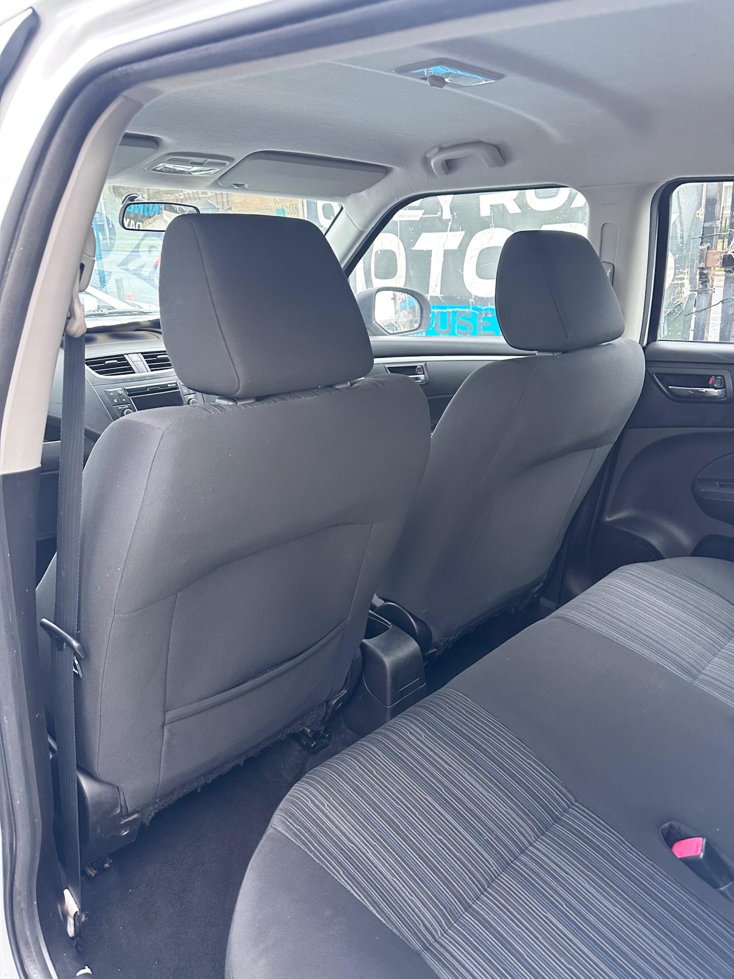 Used Suzuki Swift for sale - 77705374: Photo 32