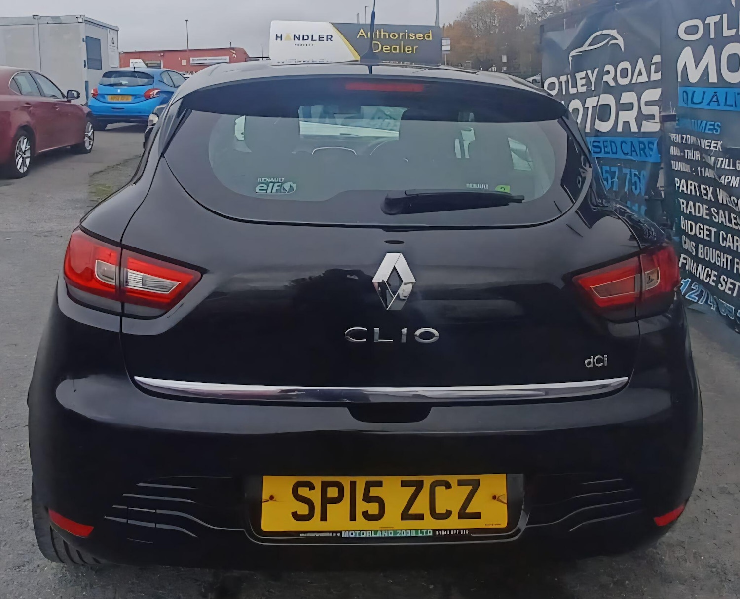 Used Renault Clio 2015 for sale - 76743266: Photo 40