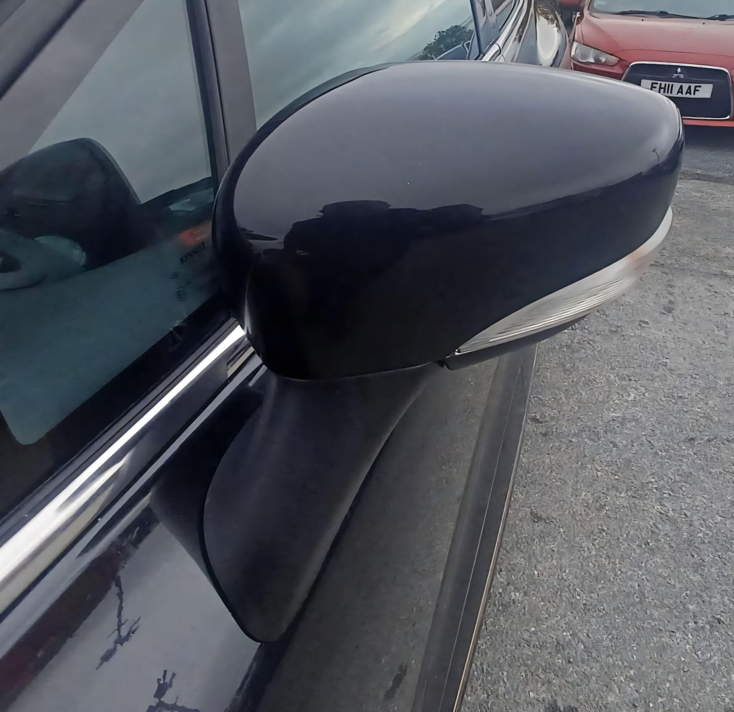 Used Renault Clio 2015 for sale - 76743266: Photo 56