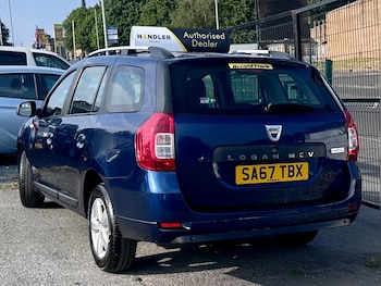 Used Dacia Logan MCV 2017 for sale - 79256175: Photo
