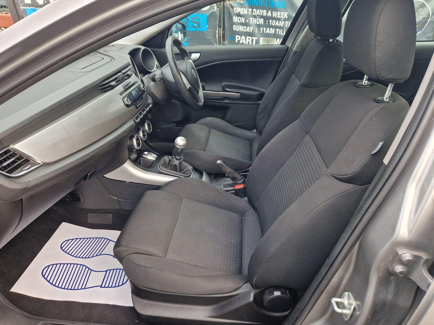 Used Alfa Romeo Giulietta 2011 for sale - 76671442: Photo 13