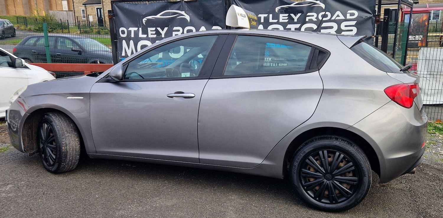 Used Alfa Romeo Giulietta 2011 for sale - 76671442: Photo 20