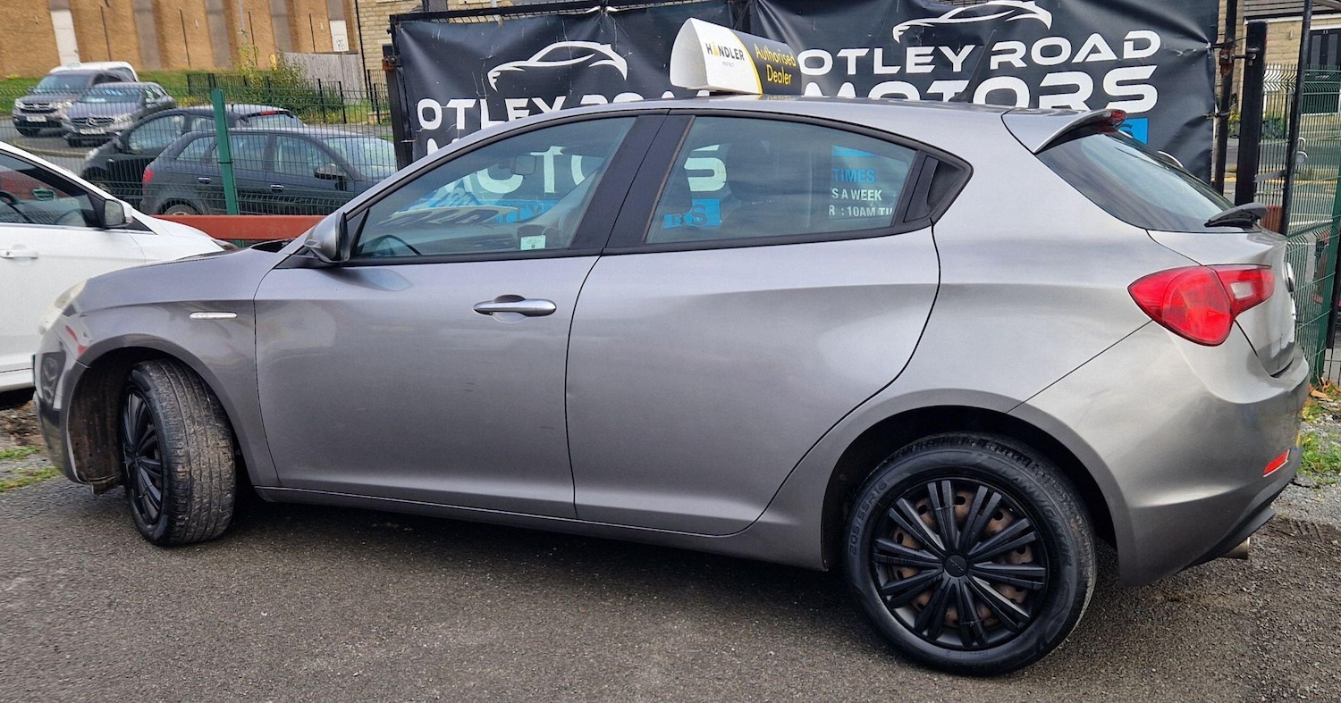 Used Alfa Romeo Giulietta 2011 for sale - 76671442: Photo 22