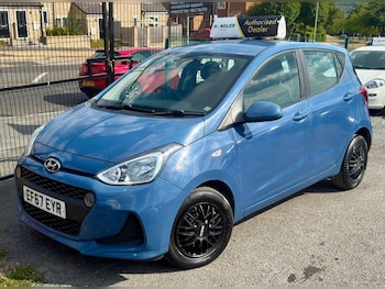 Used Hyundai i10 2017 for sale - 79533278: Photo