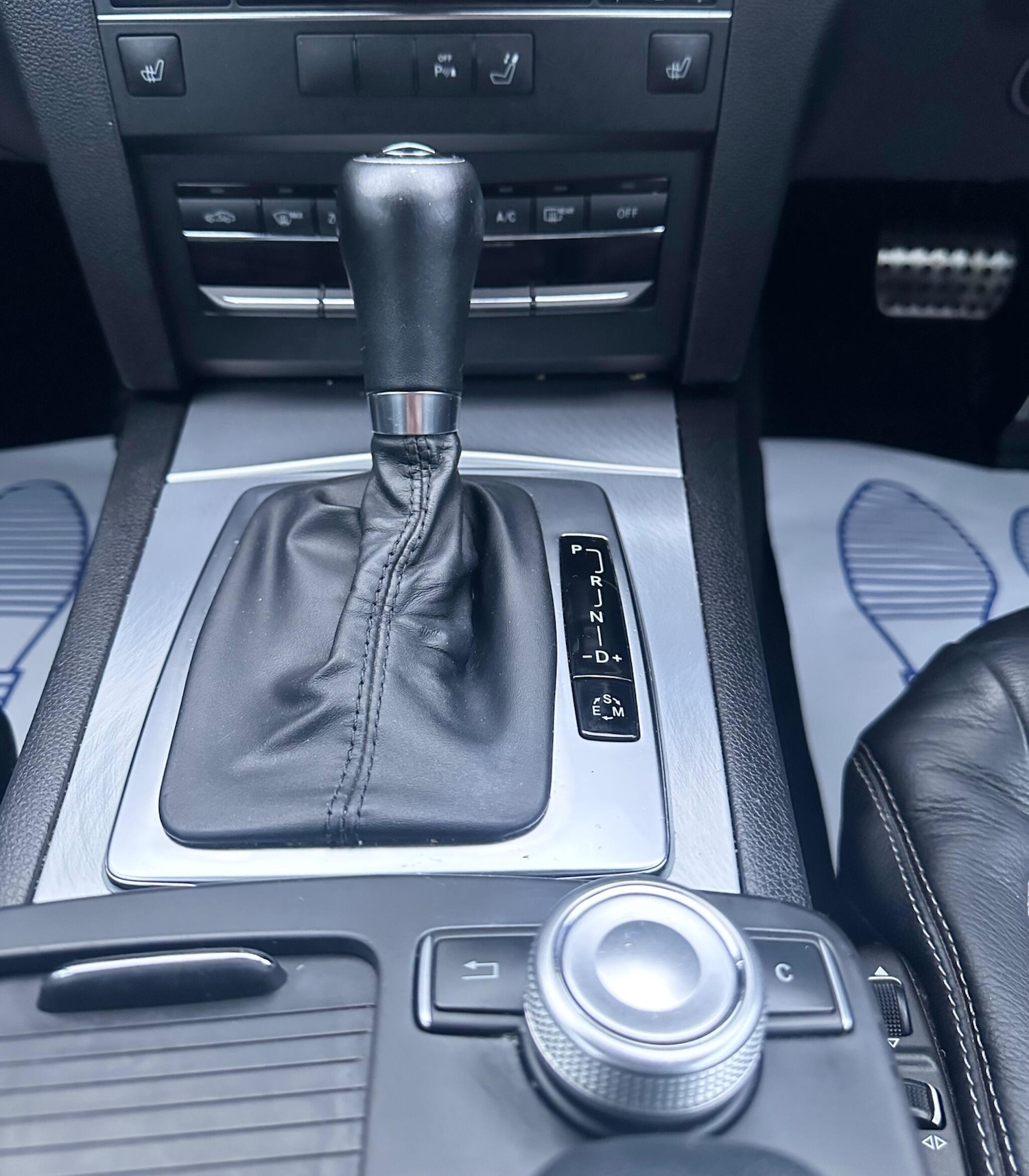 Used Mercedes-Benz E Class 2011 for sale - 78127297: Photo 13