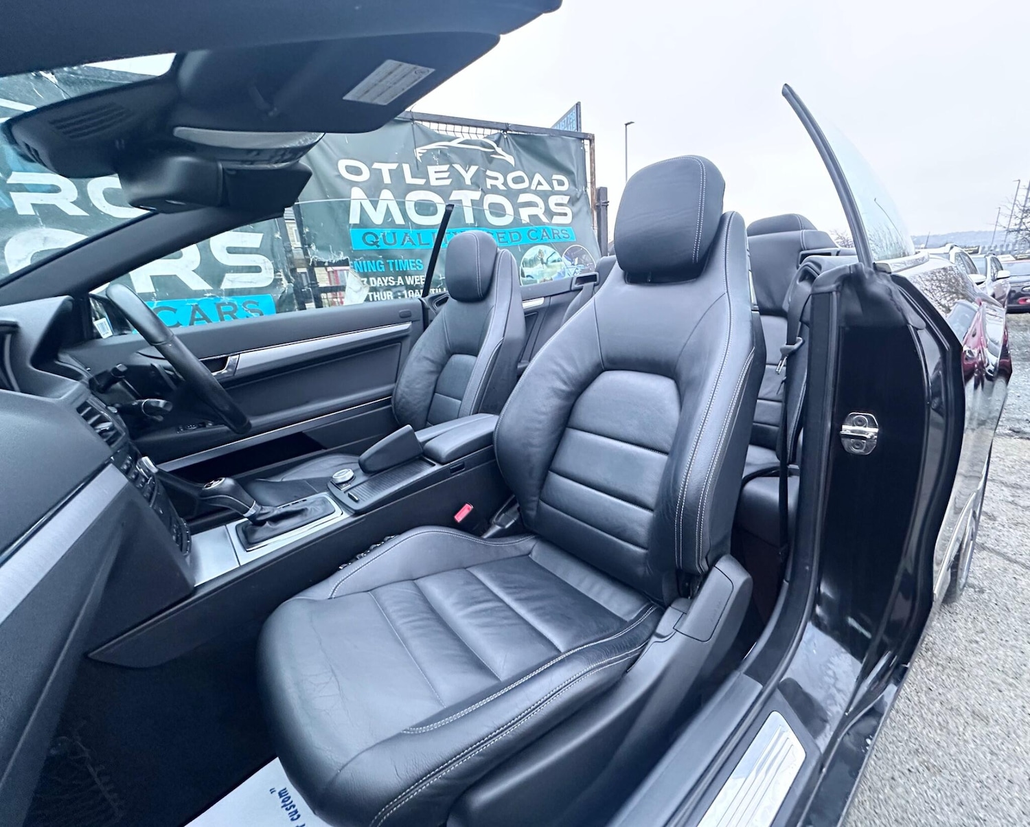 Used Mercedes-Benz E Class 2011 for sale - 78127297: Photo 57