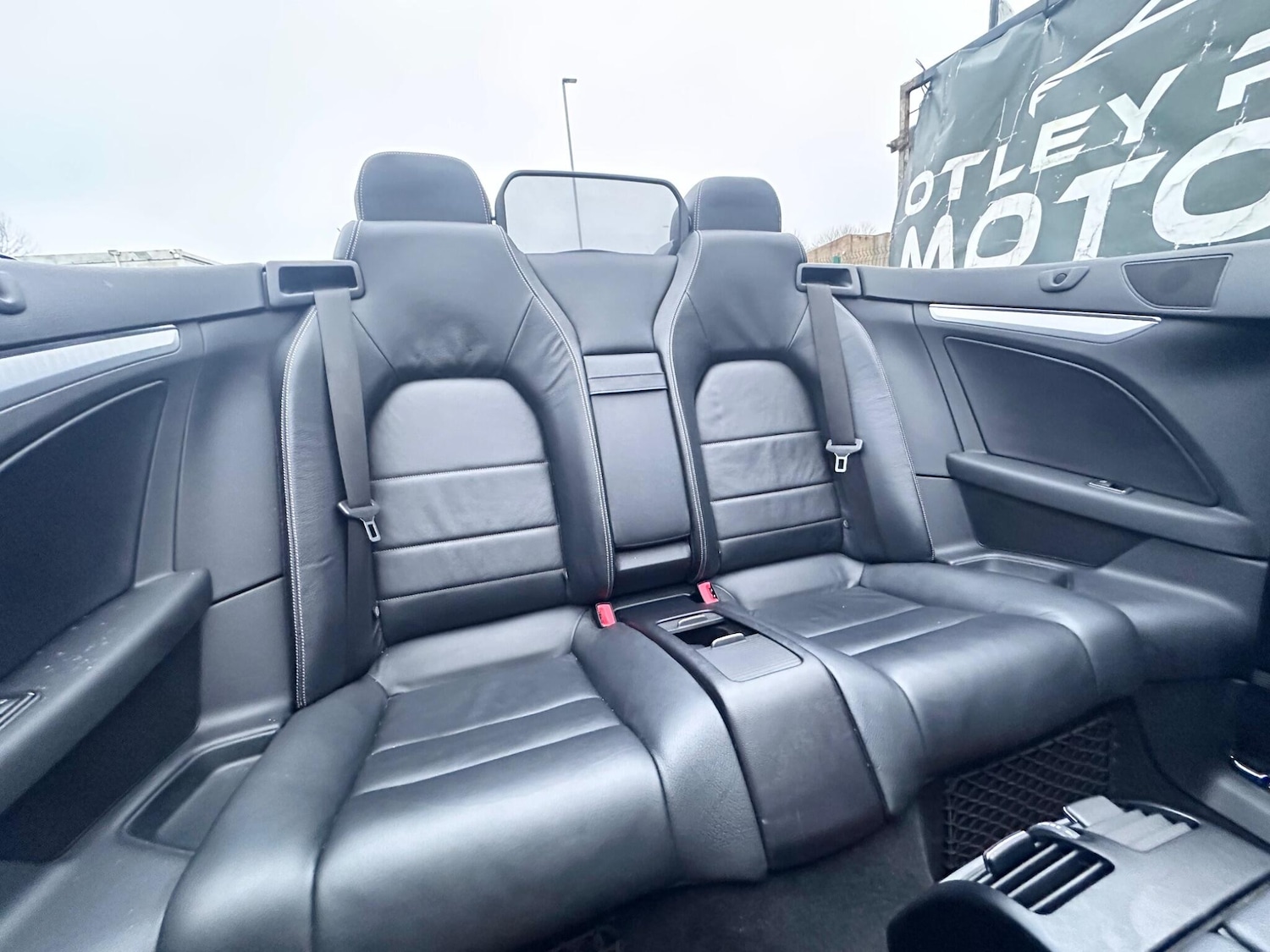 Used Mercedes-Benz E Class 2011 for sale - 78127297: Photo 64