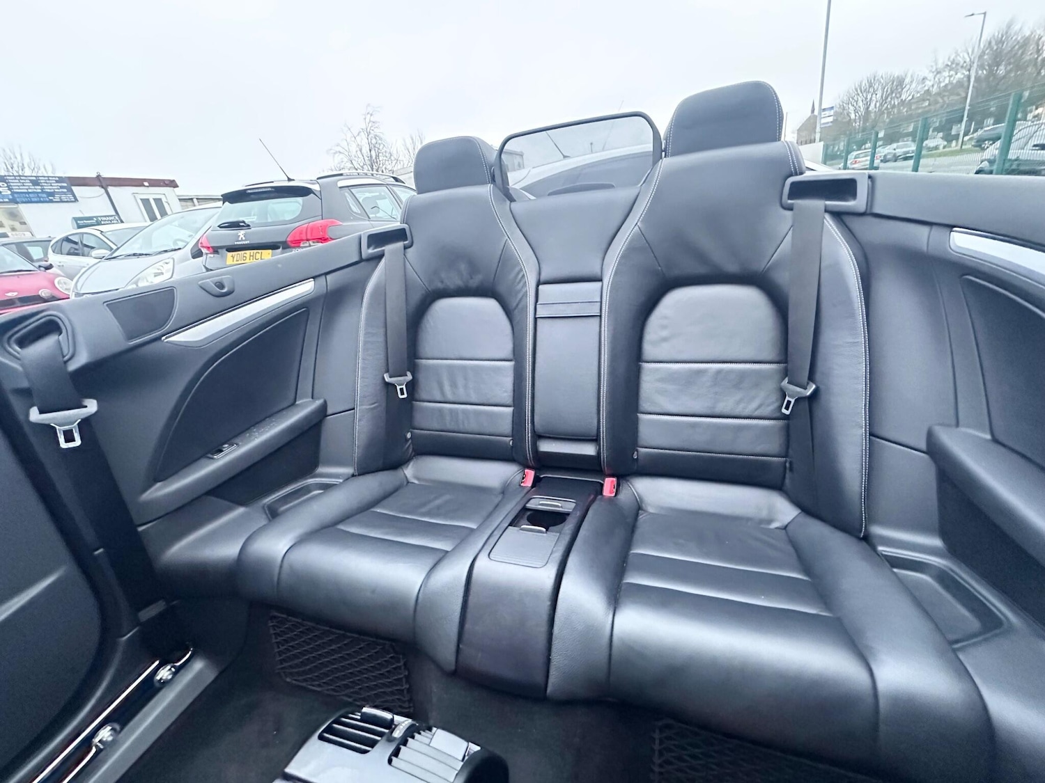 Used Mercedes-Benz E Class 2011 for sale - 78127297: Photo 65