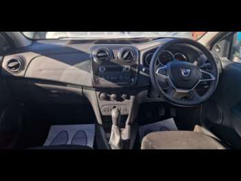 Used Dacia Sandero 2017 for sale - 74679237: Photo