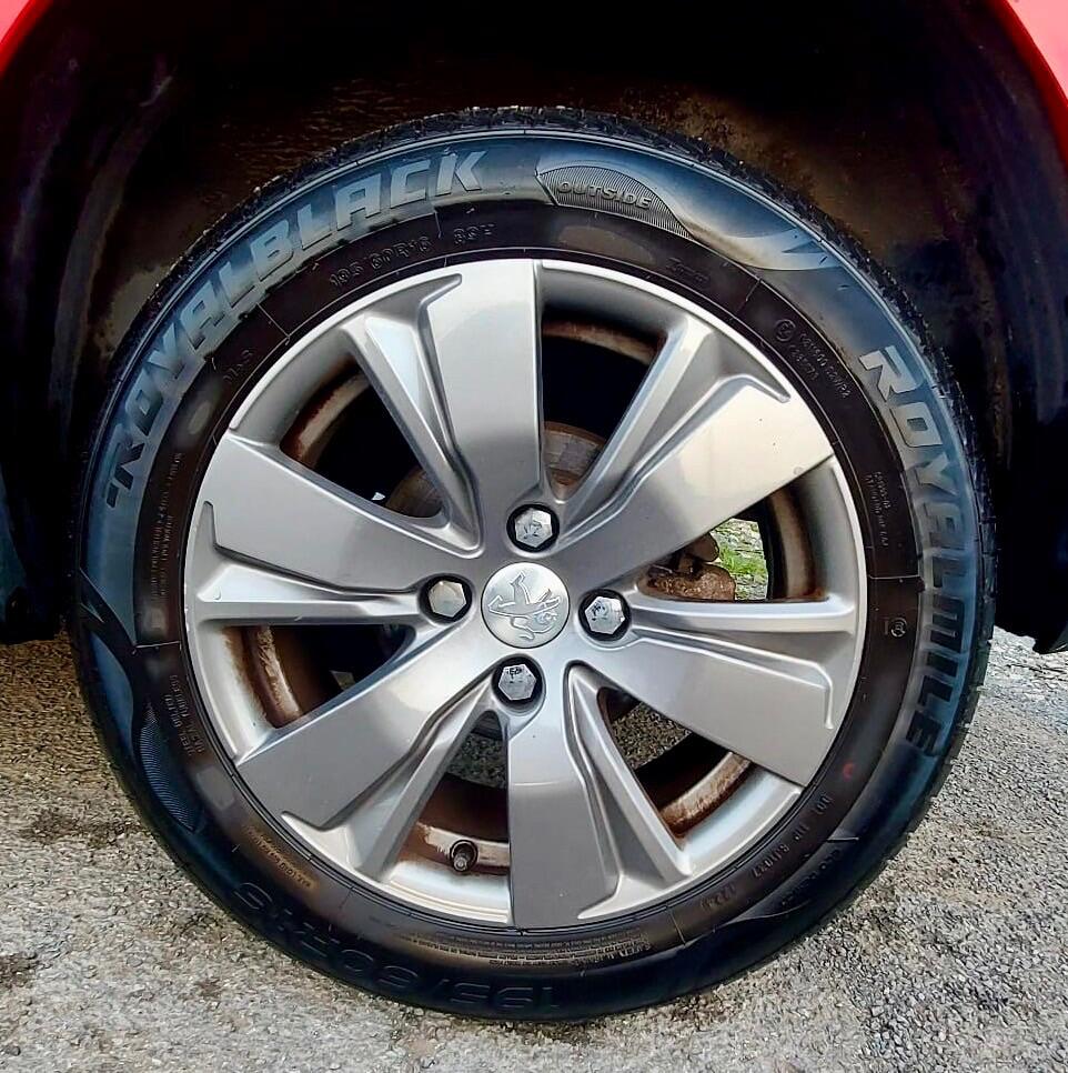 Used Peugeot 2008 for sale - 77993181: Photo 32