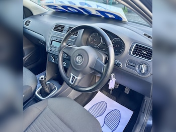 Used Volkswagen Polo 2011 for sale - 78475449: Photo