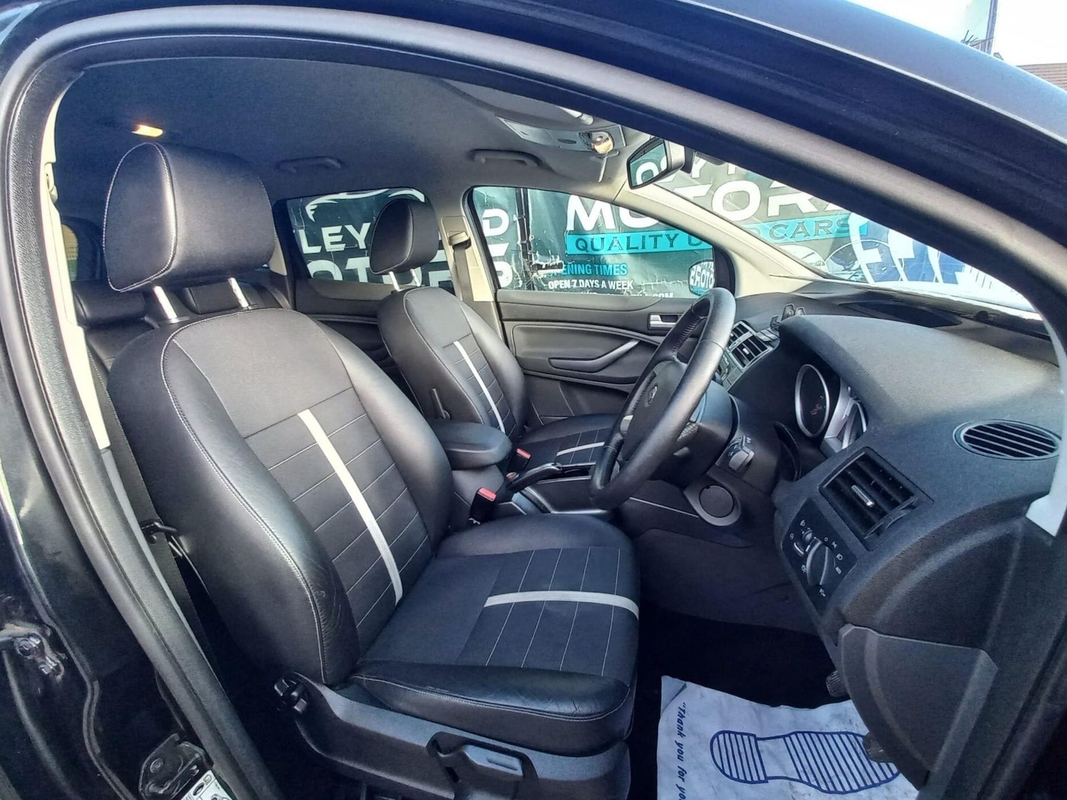 Used Ford Kuga 2010 for sale - 77425205: Photo 10