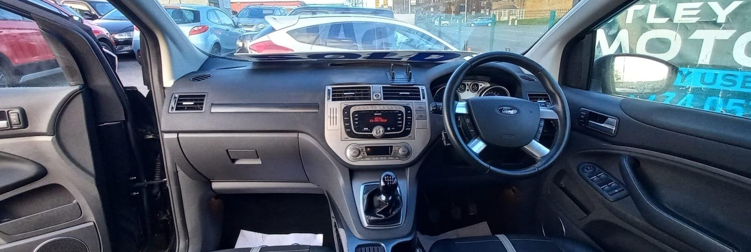 Used Ford Kuga 2010 for sale - 77425205: Photo 2