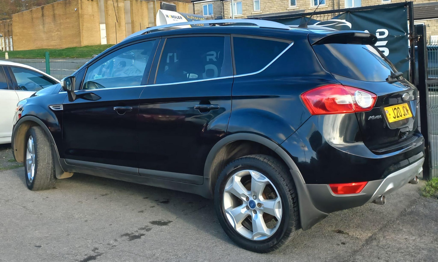 Used Ford Kuga 2010 for sale - 77425205: Photo 27