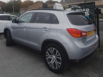 Used Mitsubishi ASX 2017 for sale - 76990901: Photo