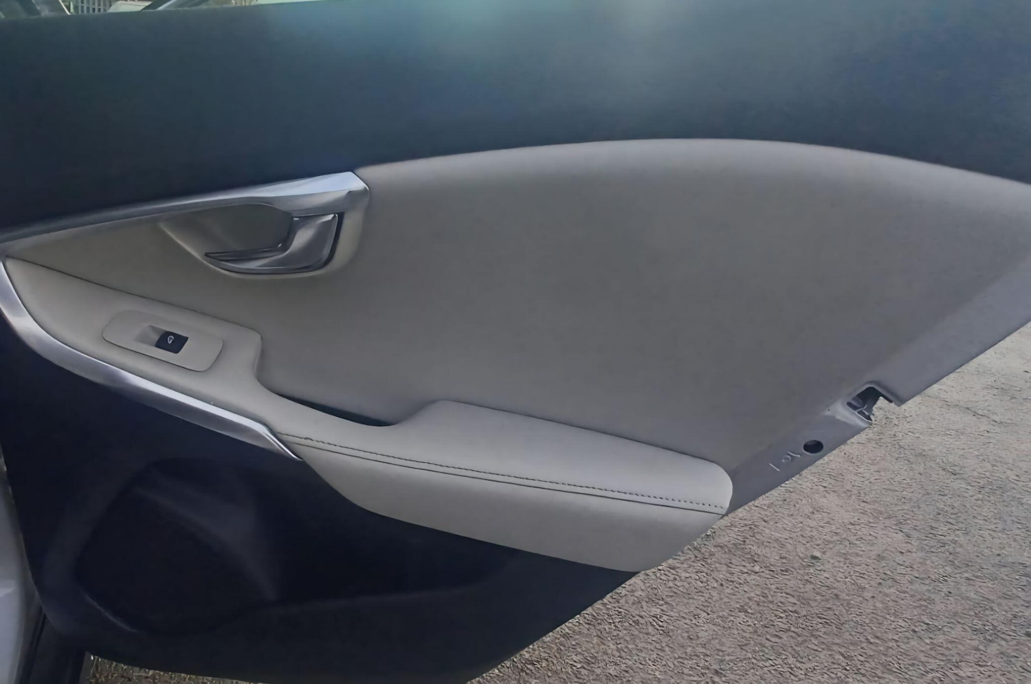 Used Volvo V40 Cross Country 2014 for sale - 76371023: Photo 13