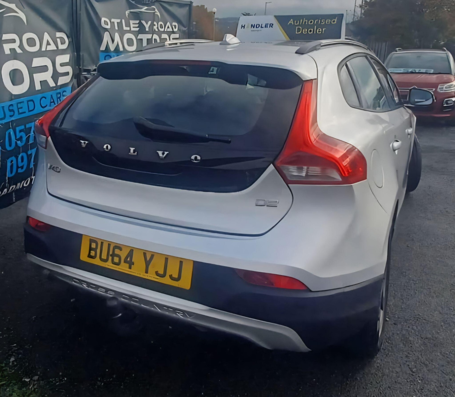 Used Volvo V40 Cross Country 2014 for sale - 76371023: Photo 24
