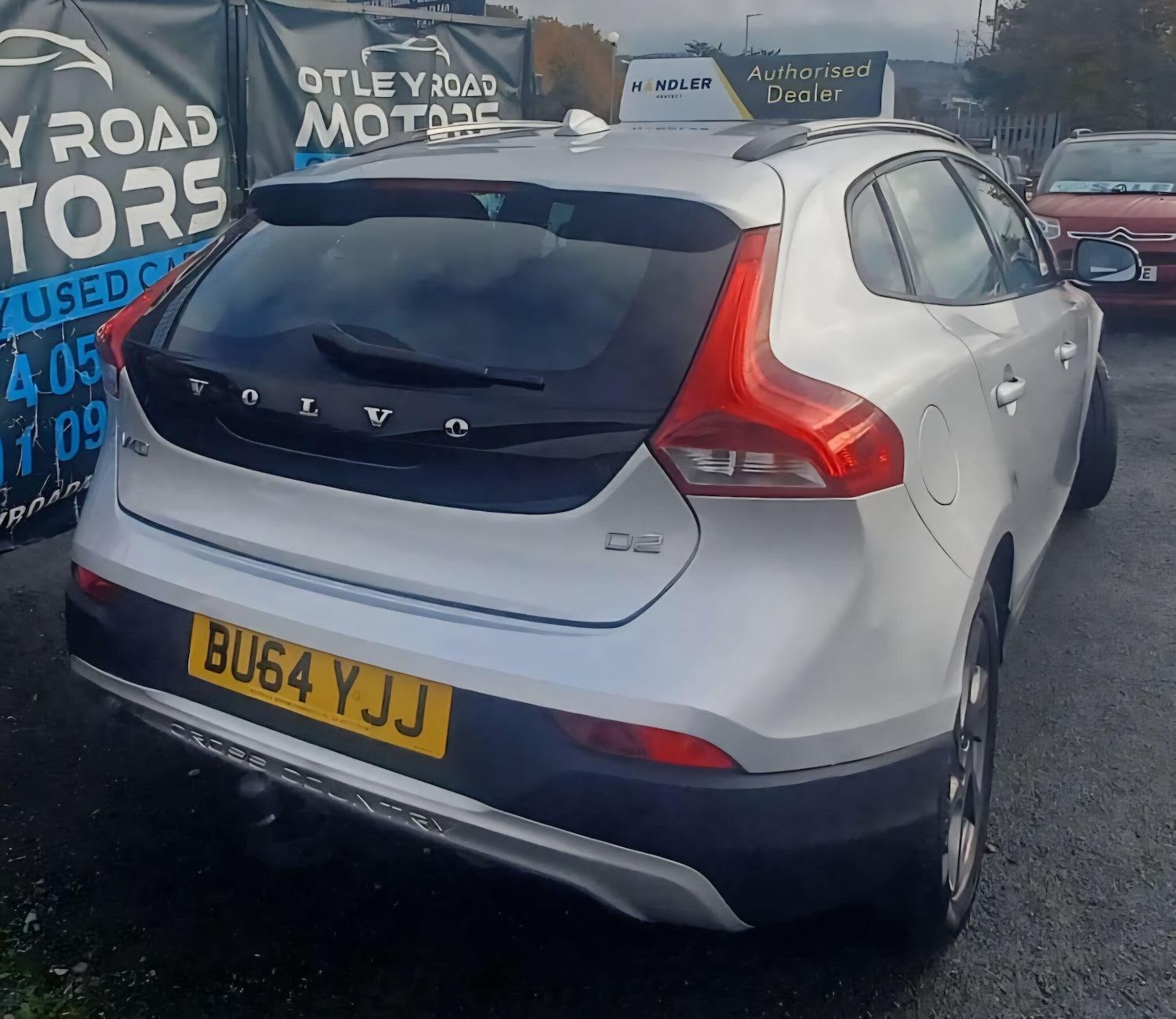 Used Volvo V40 Cross Country 2014 for sale - 76371023: Photo 25